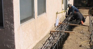 Укрепление фундамента частного дома в Сосновоборске | ремонт фундамента дома заказать по выгодной цене от 5260 руб.